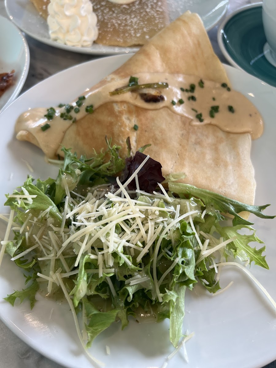 Sweet Paris Creperie And Cafe-8